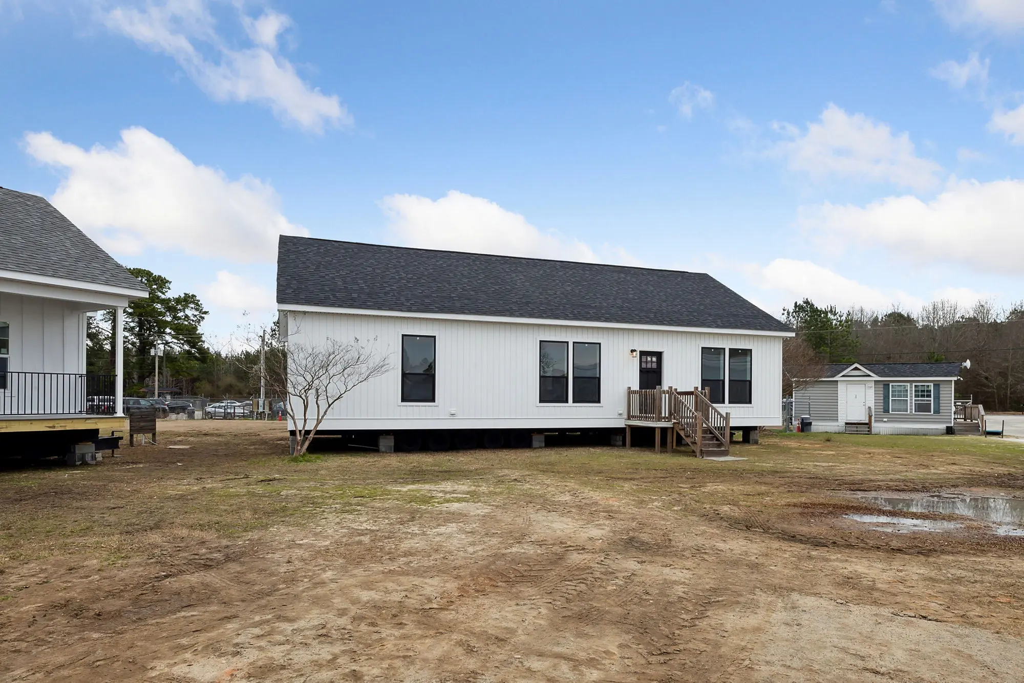 Cameron I — Exterior